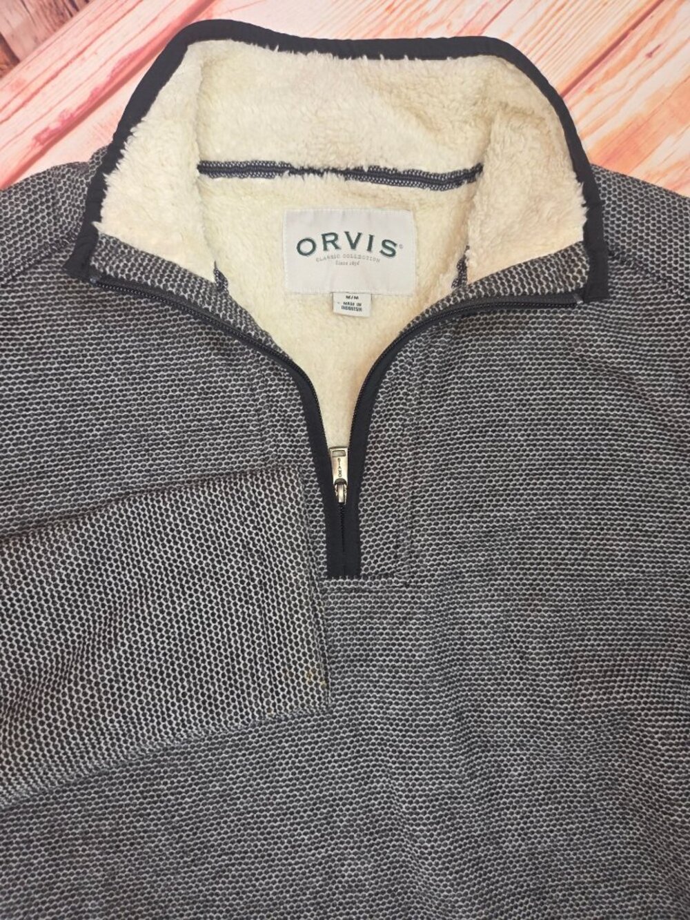 Orvis Classic Collection Gray 1/4 Zip Fleece Jacket Medium